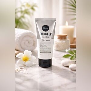 Suntique I’m Tone Up Multi Base 3-in-1 luxury SPF 50+ PA+++ Primer Glow Enhancer